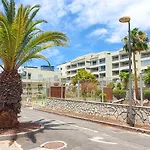 Terraza Sea & Sun بالم مار