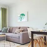 Terraza Sea & Sun بالم مار